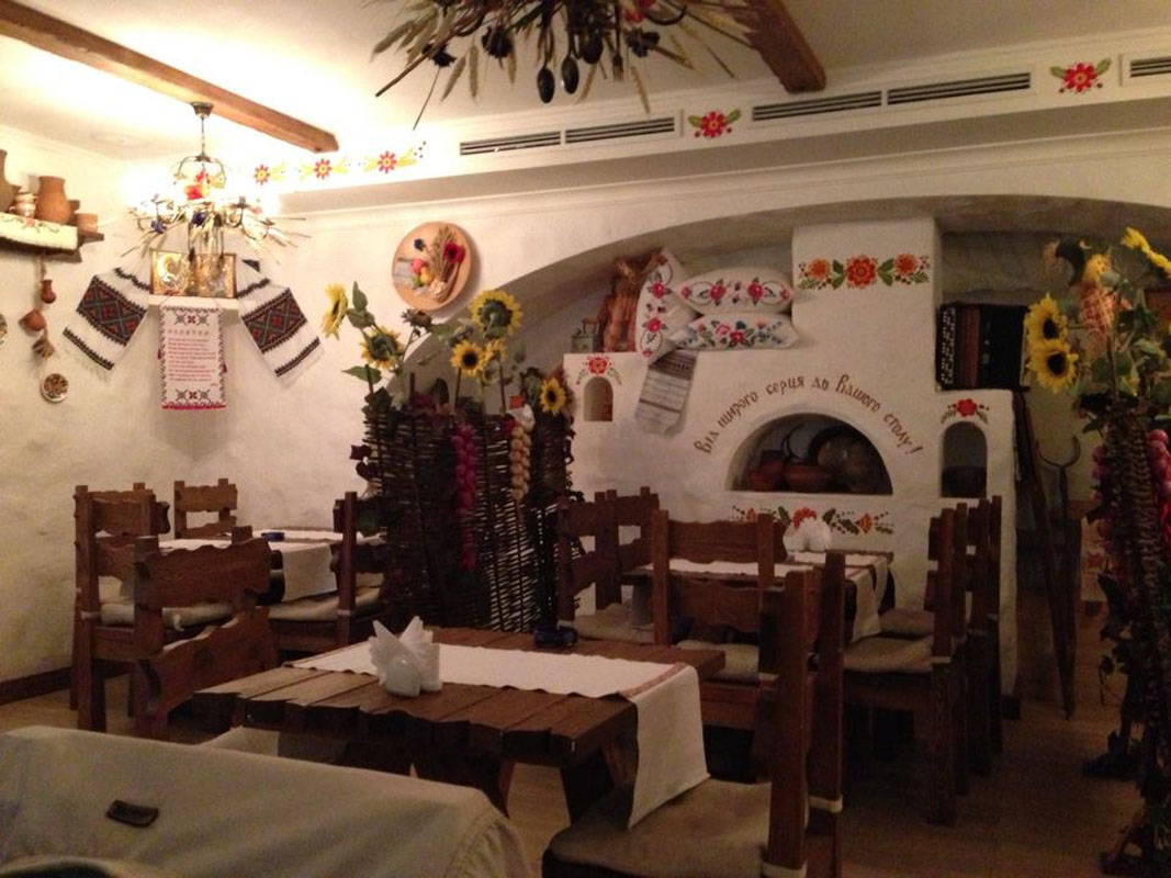 Основной зал — Ридна хата