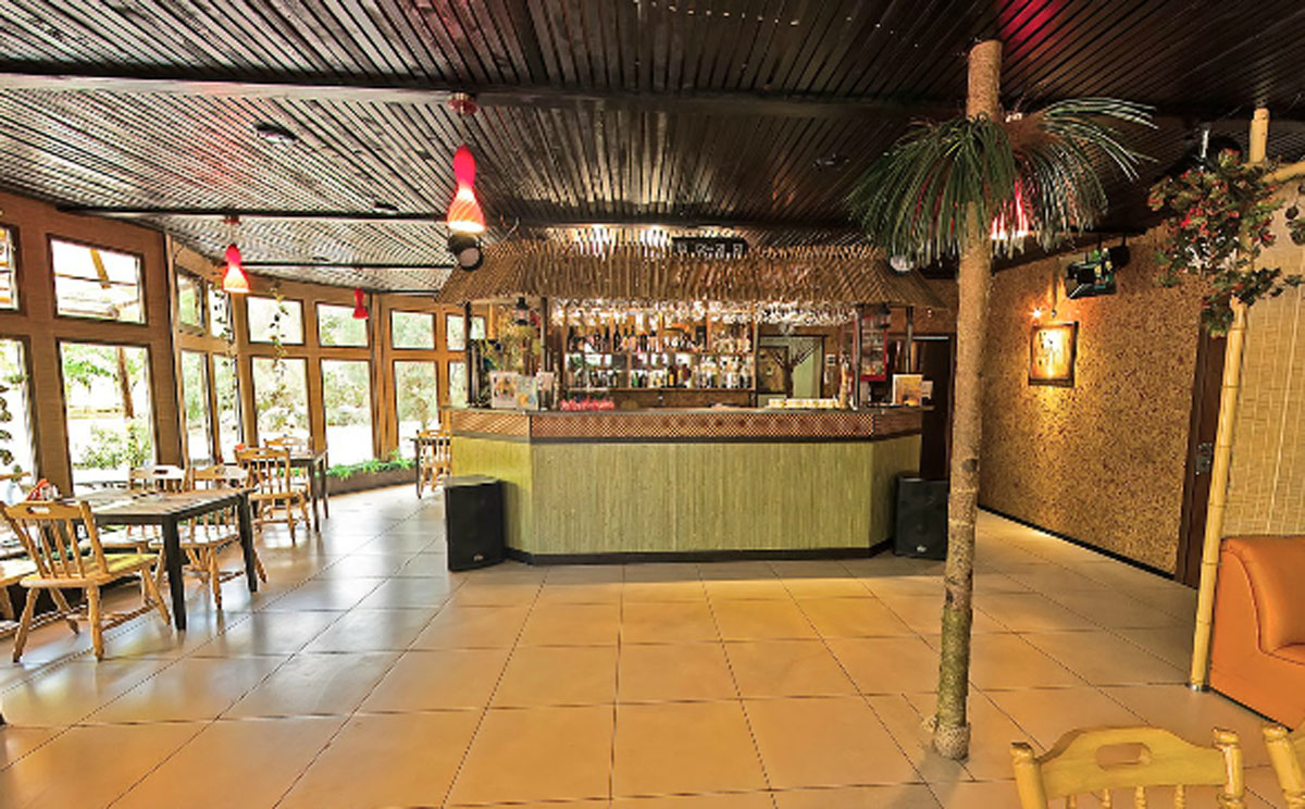 Основной зал — Кафе Лимпопо