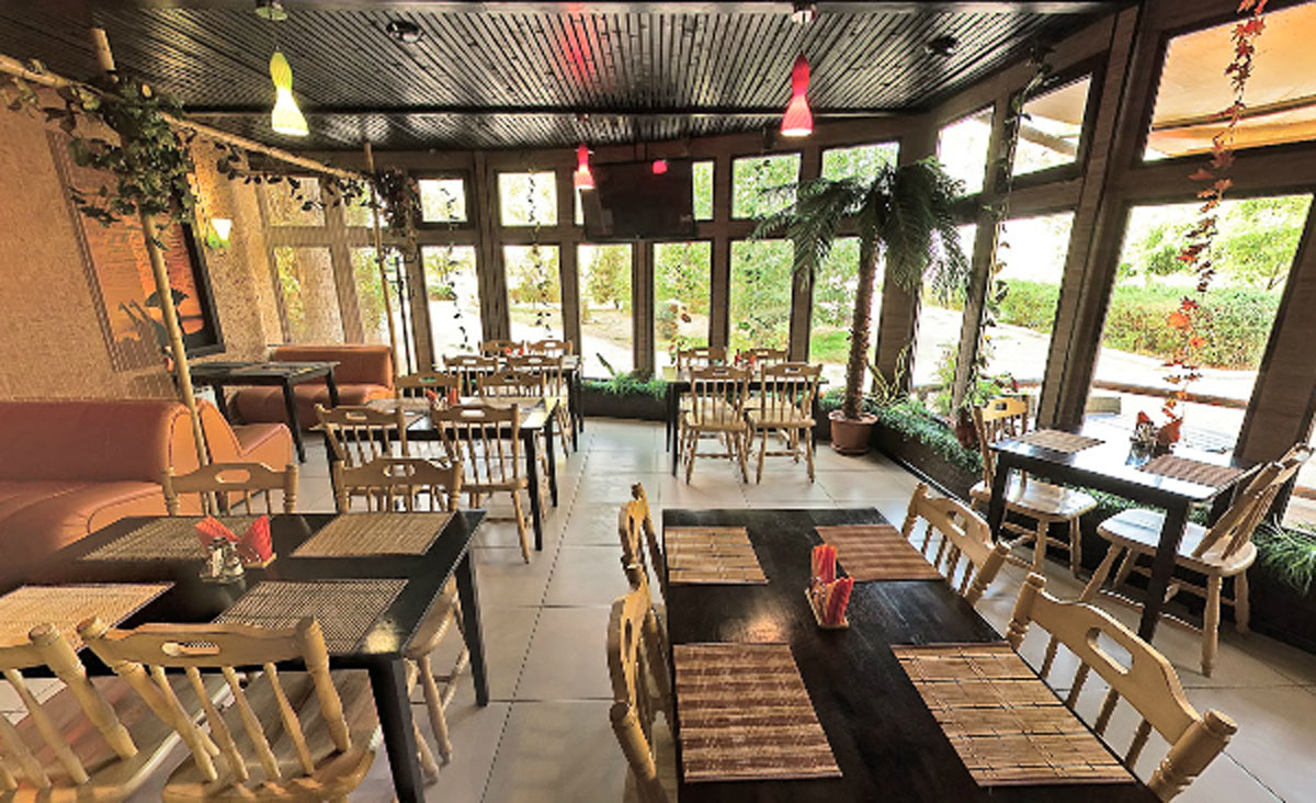 Основной зал — Кафе Лимпопо