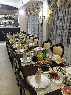 Ресторан — Отель Кавказская Пленница