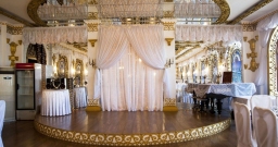 Основной зал