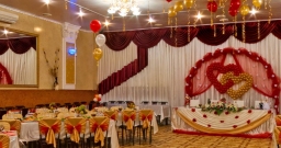 Основной зал