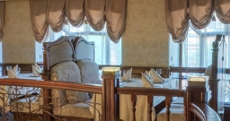 Основной зал