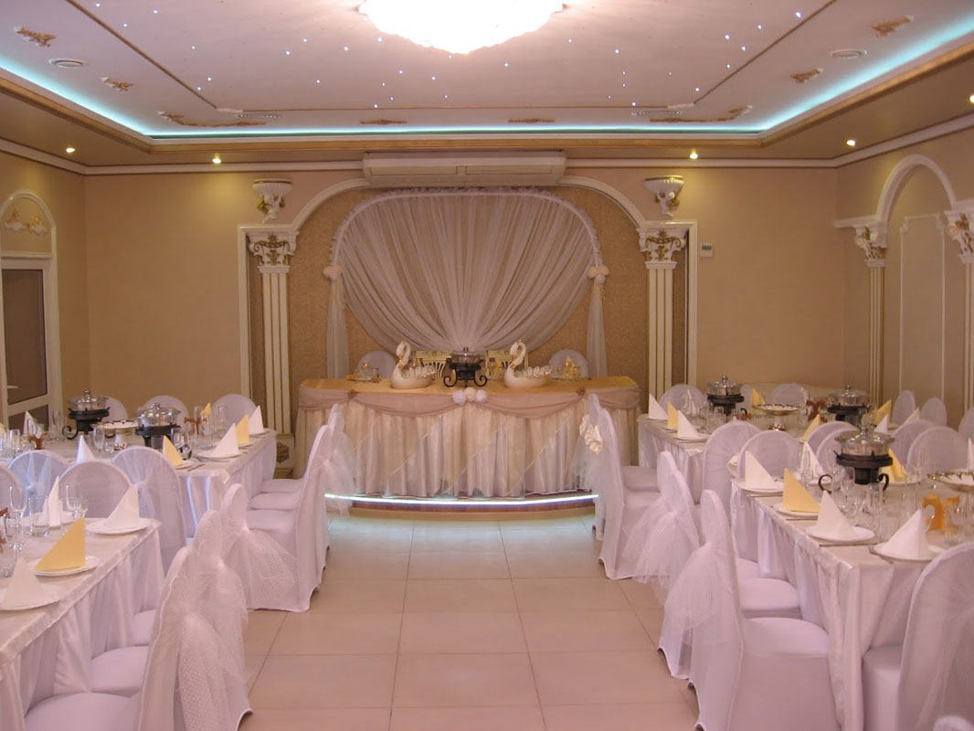 Основной зал — Golden Hall / Голден Холл