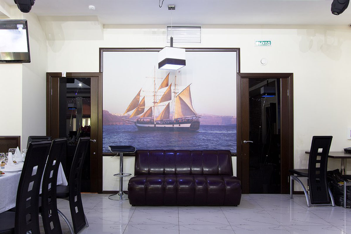 Основной зал — Корвет