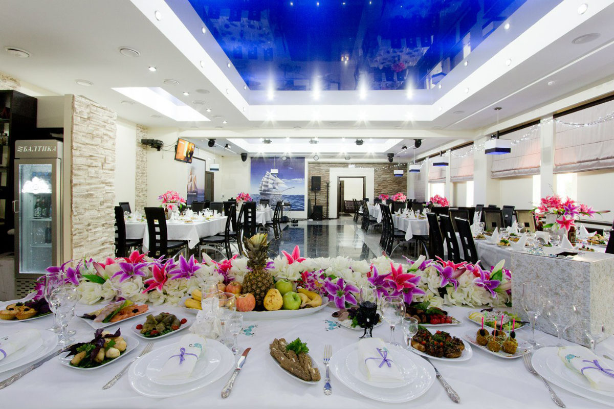 Основной зал — Корвет