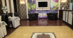 Банкетный зал-караоке «Ампир» — интерьер зала