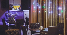 Основной зал