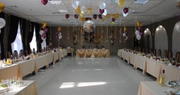 Основной зал — интерьер зала