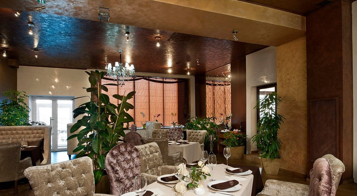 Гостинично-ресторанный комплекс Моцарт — Основной зал, фото банкетного зала