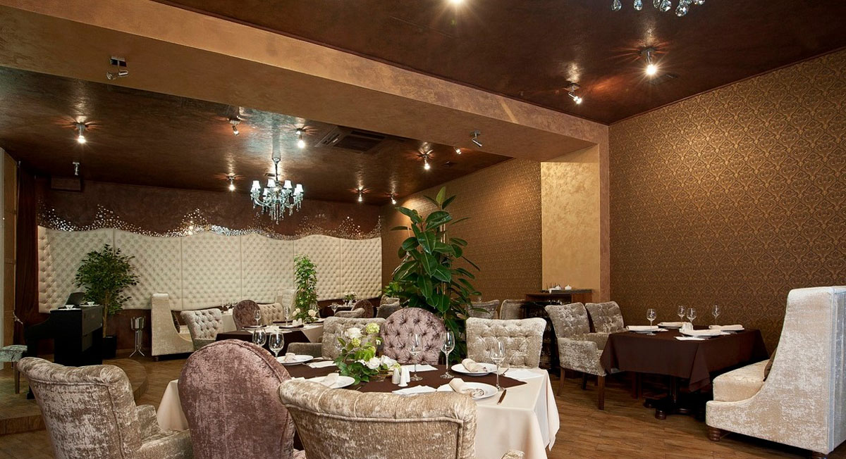 Основной зал — Гостинично-ресторанный комплекс Моцарт