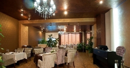 Основной зал — интерьер зала