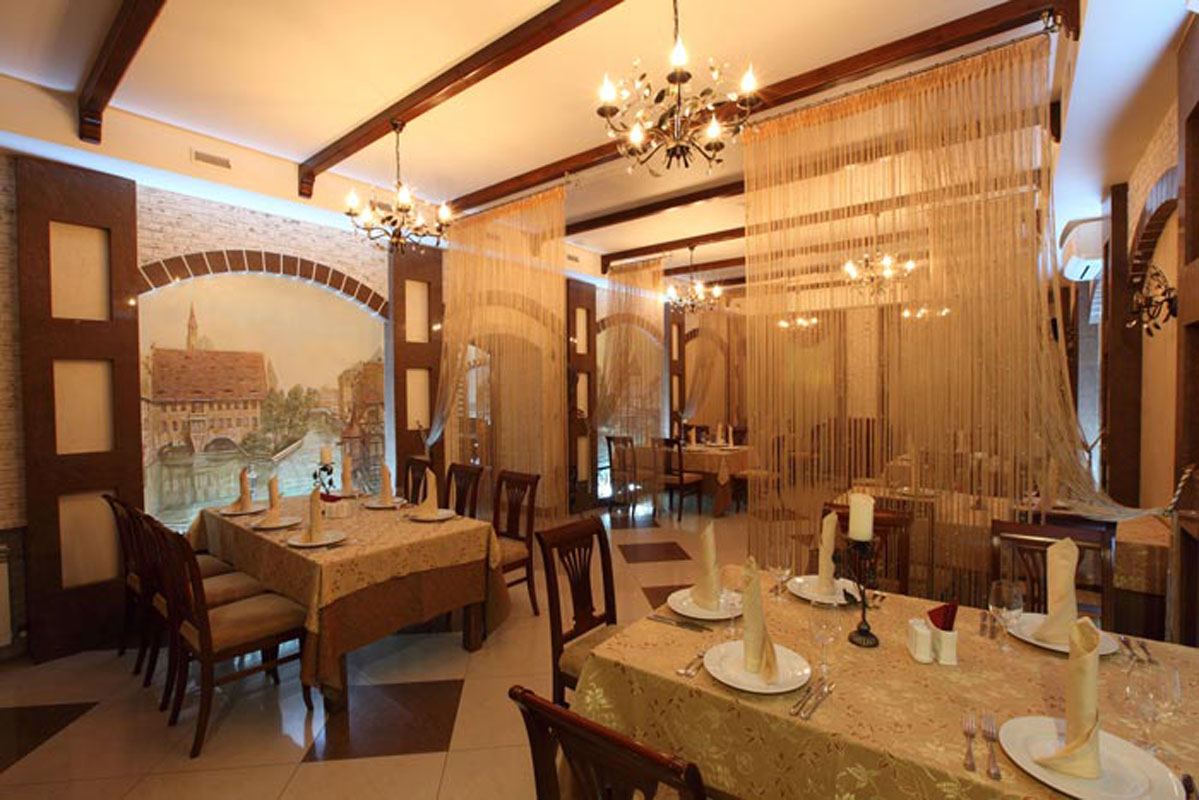 Основной зал — Ресторанно-гостиничный комплекс Грац