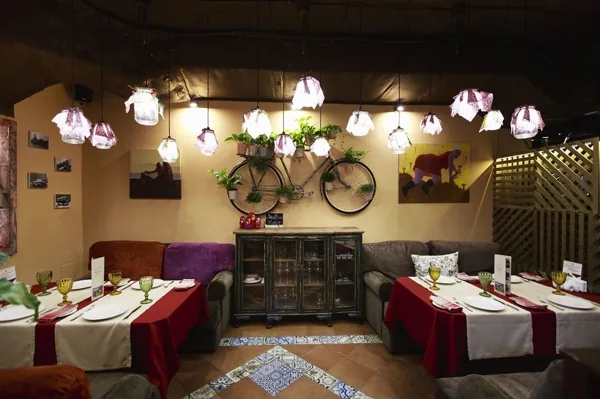 Основной зал