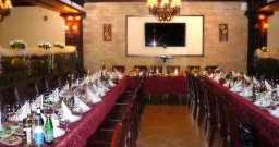 Основной зал — интерьер зала