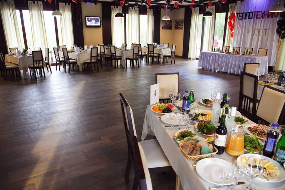 Основной зал — Ресторан Трамонти