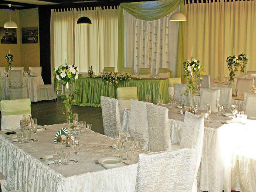 Основной зал — Ресторан Трамонти