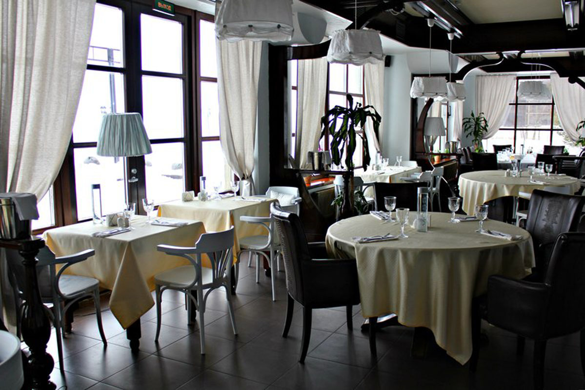 Дачный зал — Ресторан Гольфстрим