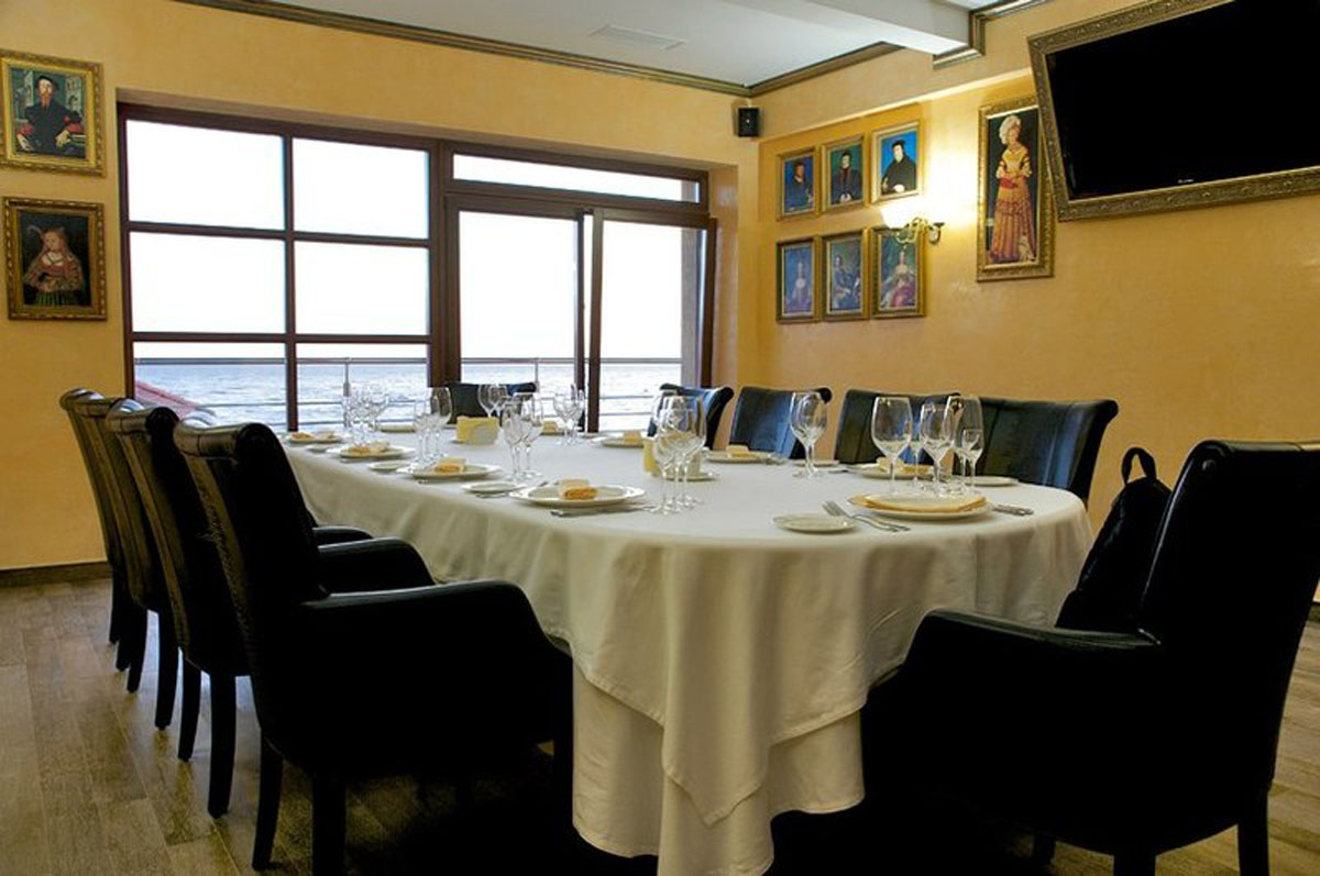 Маленький банкетный зал — фото 7