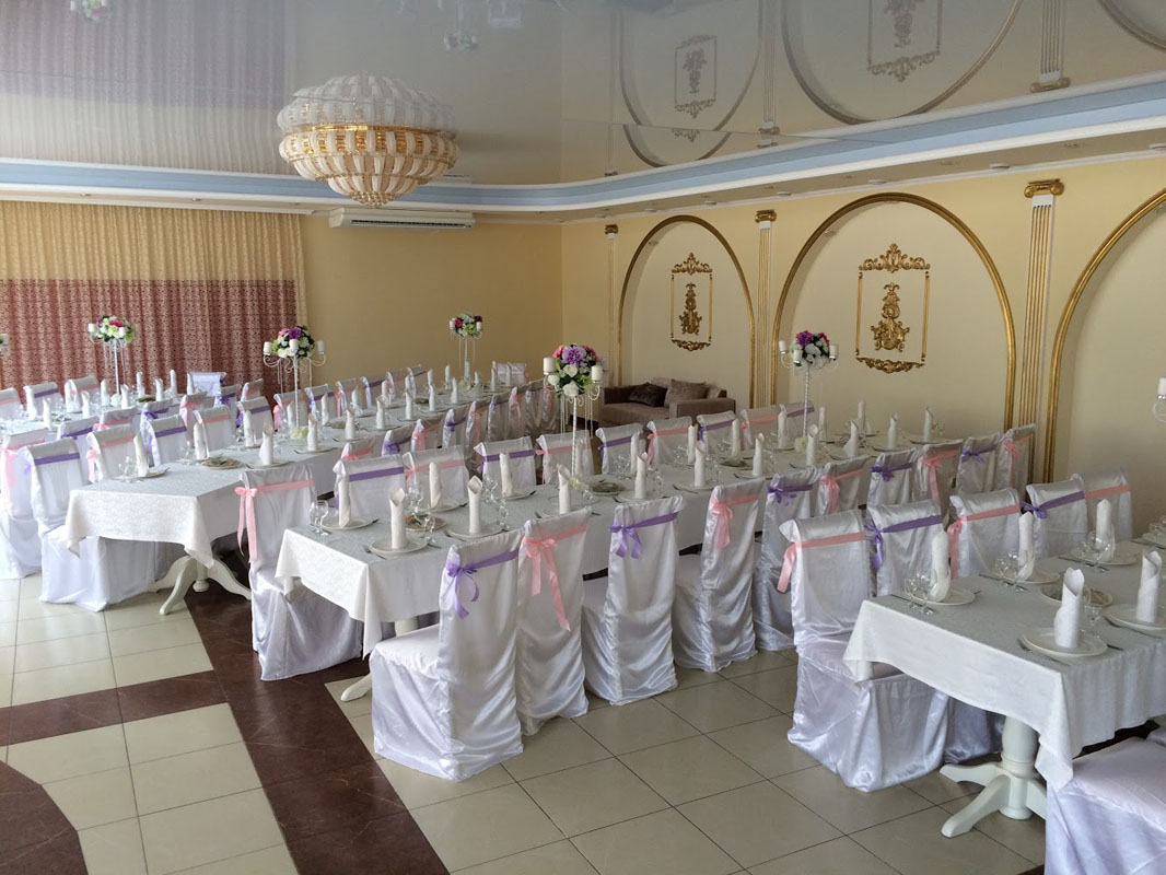 Зал на 100 человек — Версаль