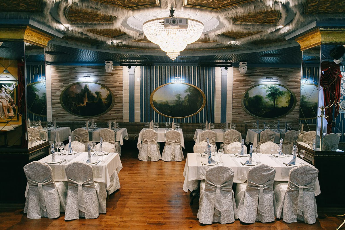 Основной зал — ОSОБНЯК