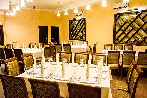 Piccolino — Palazzo