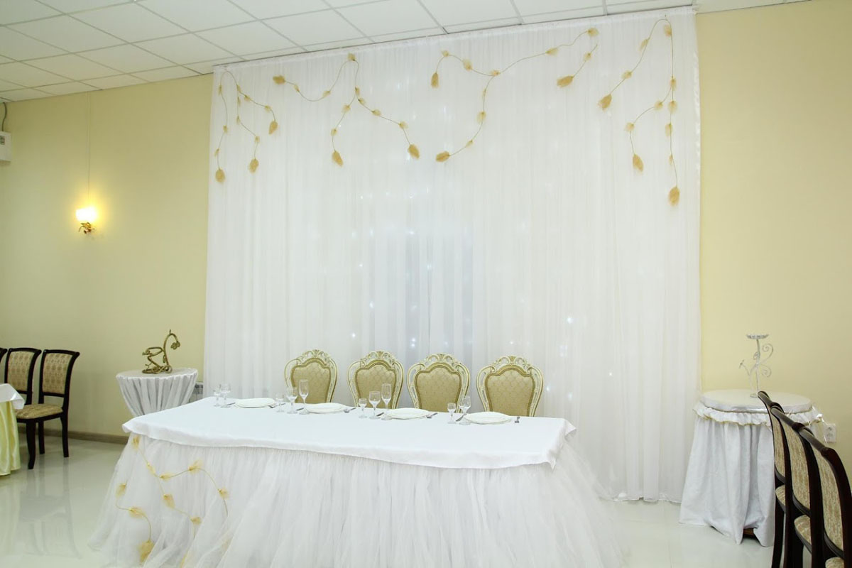 Основной зал — Кафе-банкетный зал Рио