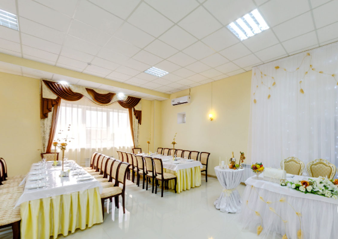 Основной зал — Кафе-банкетный зал Рио