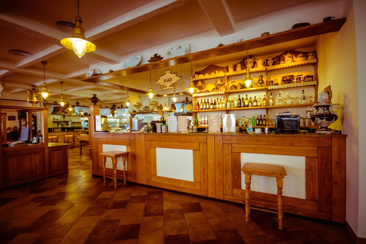 Основной зал — Кафе Самовар