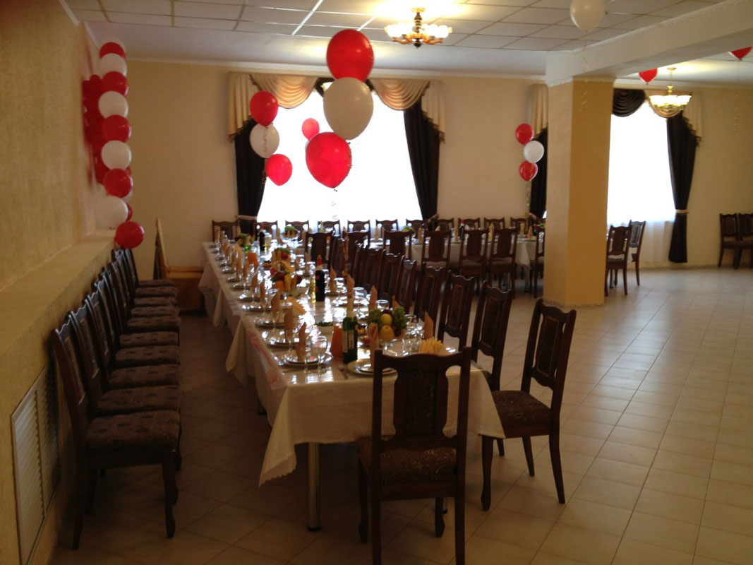 Основной зал — Аристократ