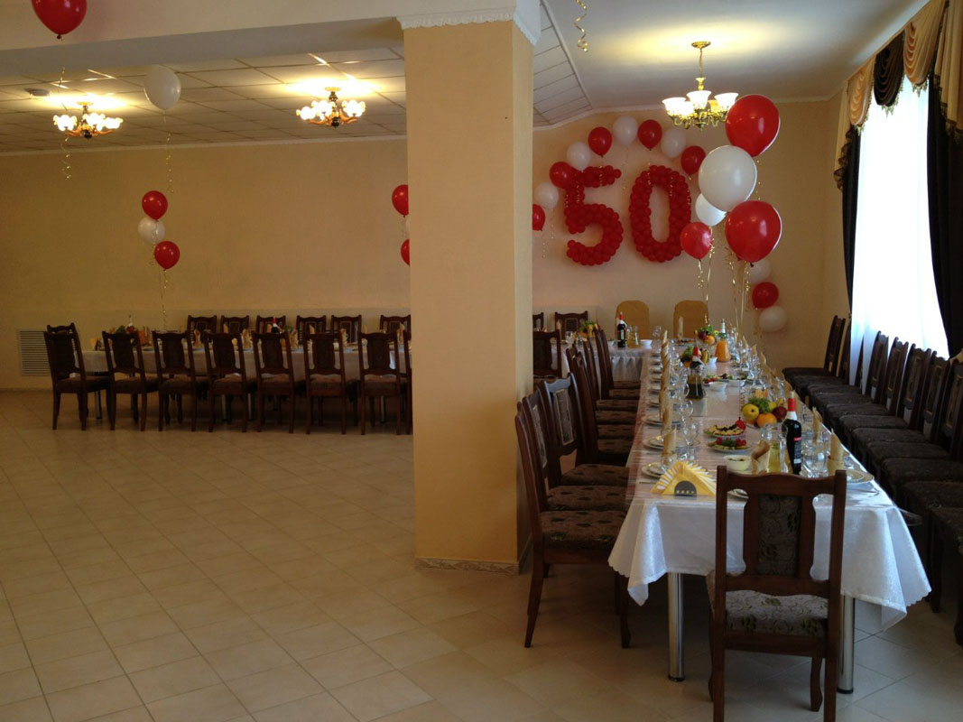 Основной зал — Аристократ