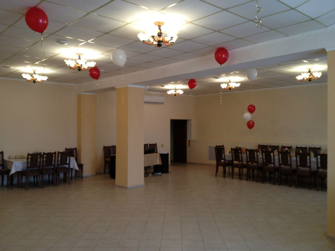 Основной зал — Аристократ