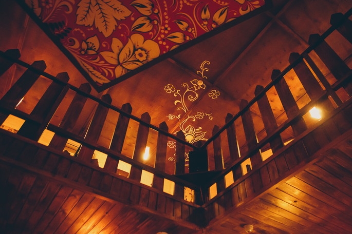 Основной зал — Кафе Изба