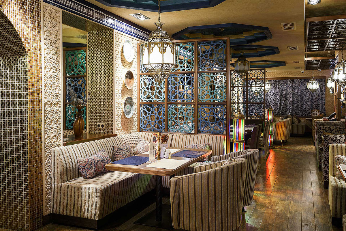 Основной зал — Диван Сарай