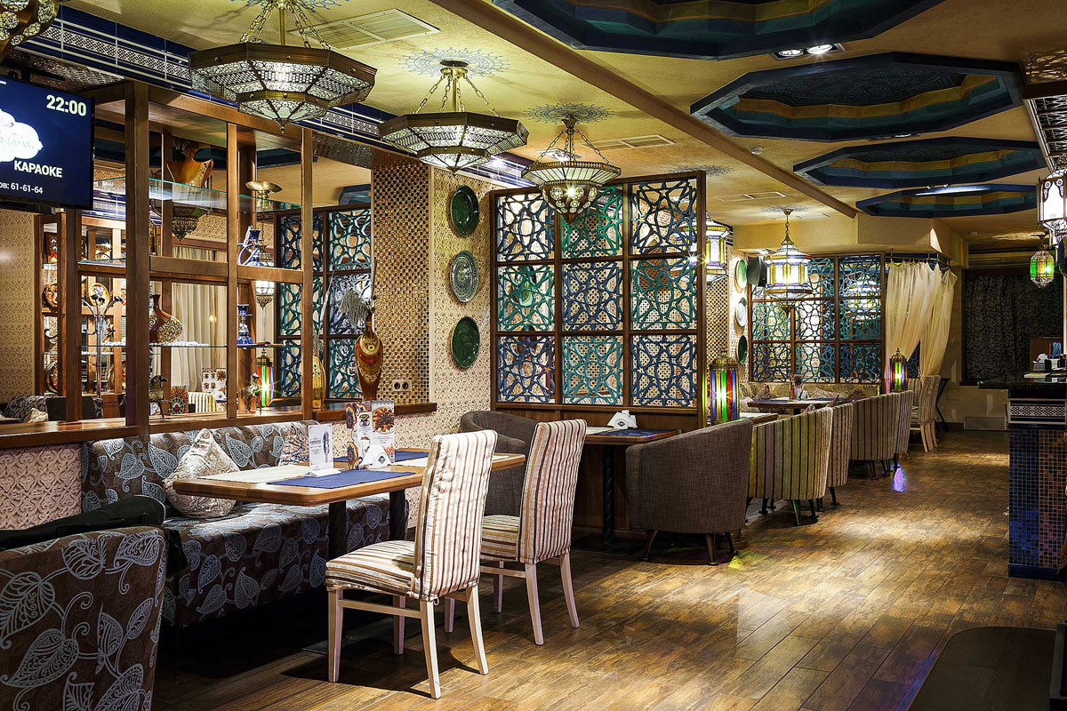 Основной зал — Диван Сарай