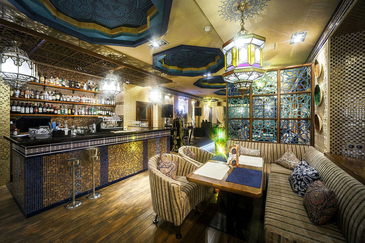 Основной зал — Диван Сарай