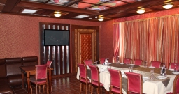 Красный зал — интерьер зала