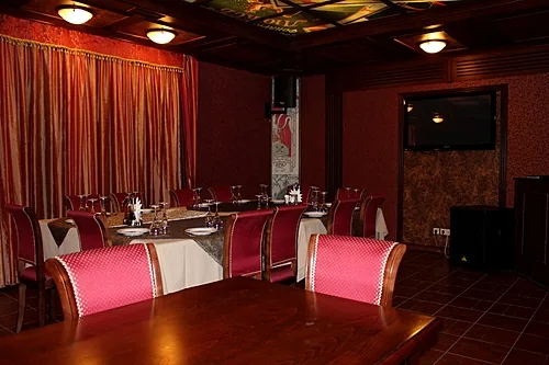 Красный зал — Karaoke Hall