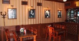 Основной зал