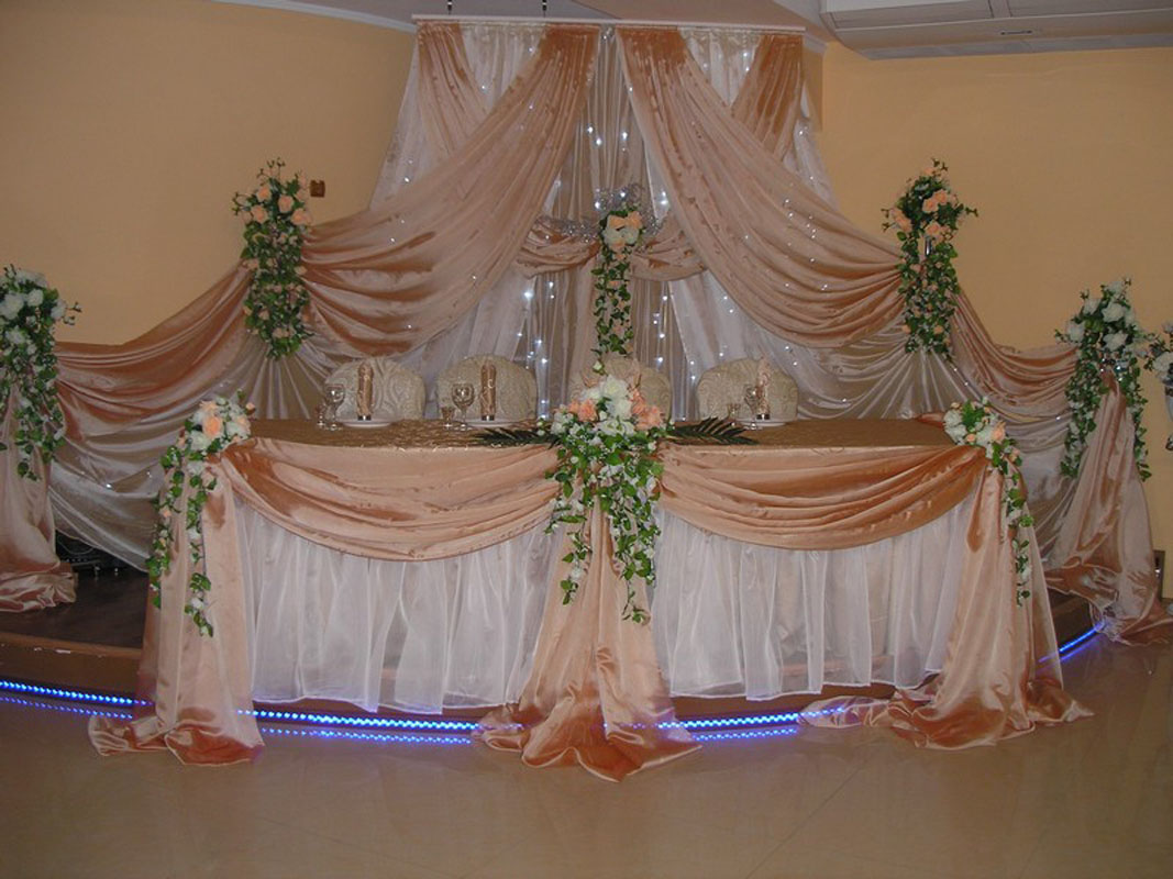 Основной зал — Валери Шале