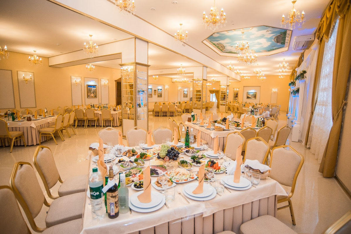 Большой банкетный зал — Империя пива