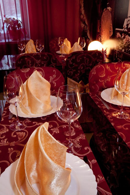 Основной зал — Мулен Руж