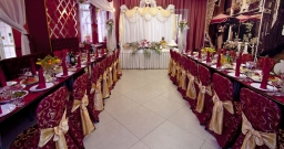 Основной зал