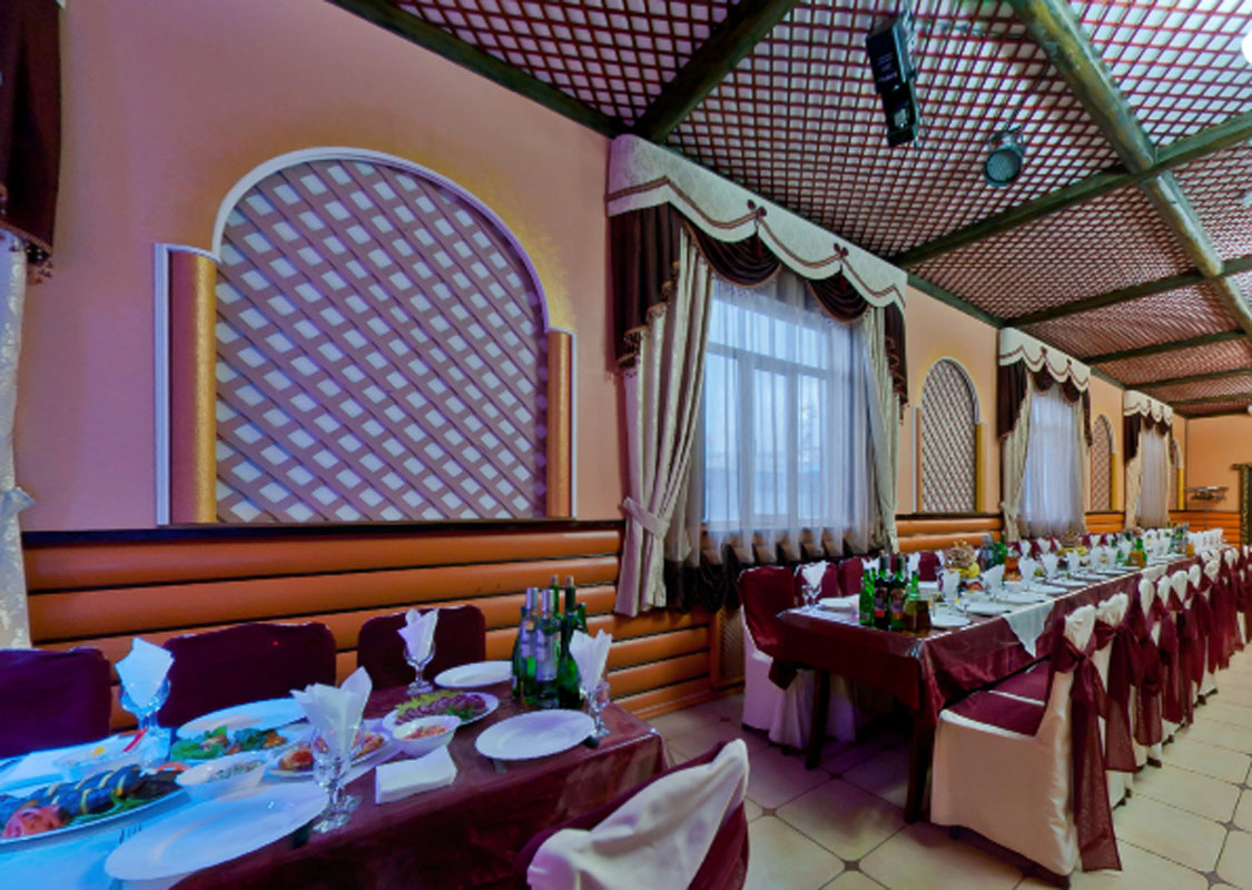 Основной зал — Парламент