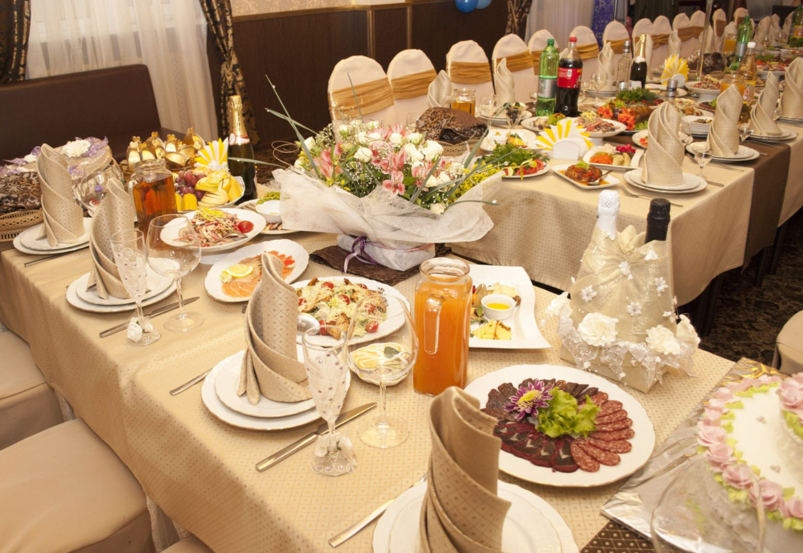 Ефремыч House — Зал на 50 человек, фото банкетного зала