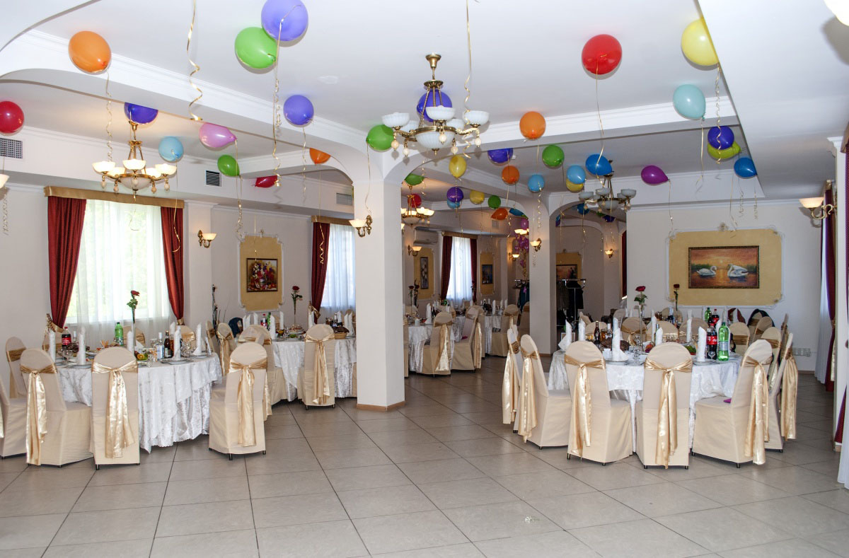 Зал на 150 человек — Ефремыч House