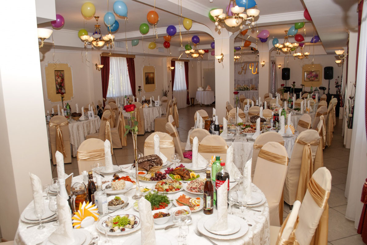 Зал на 150 человек — Ефремыч House