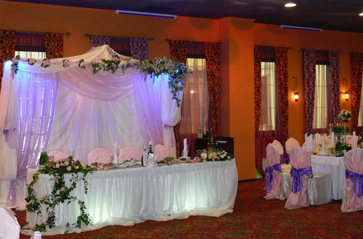 Основной зал — Парк Европа