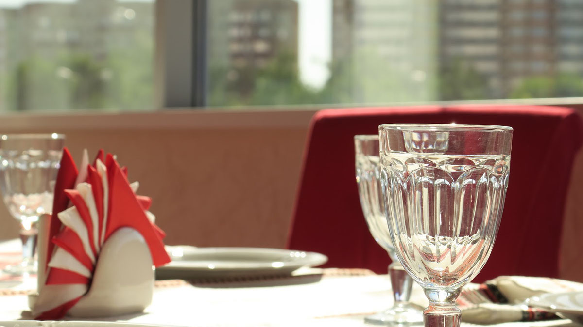 Основной зал — Ресторан Хуторянка