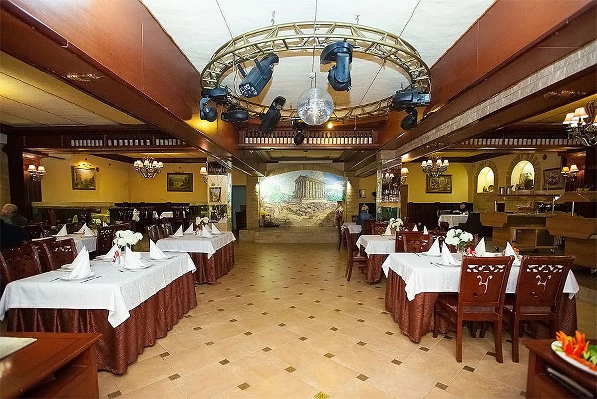 White Hall — Зал на 70 человек, фото банкетного зала
